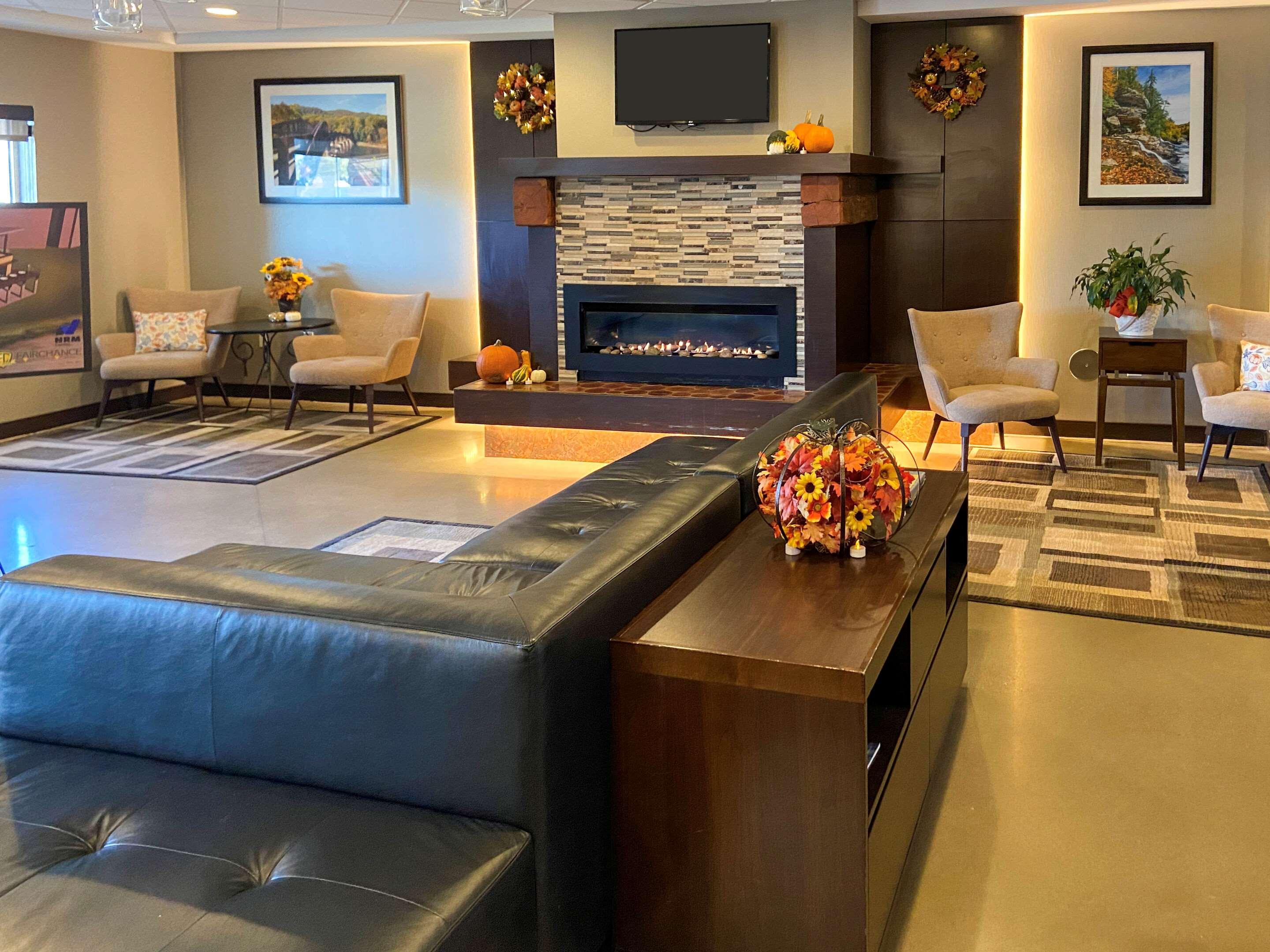 Connellsville Comfort Inn מראה חיצוני תמונה