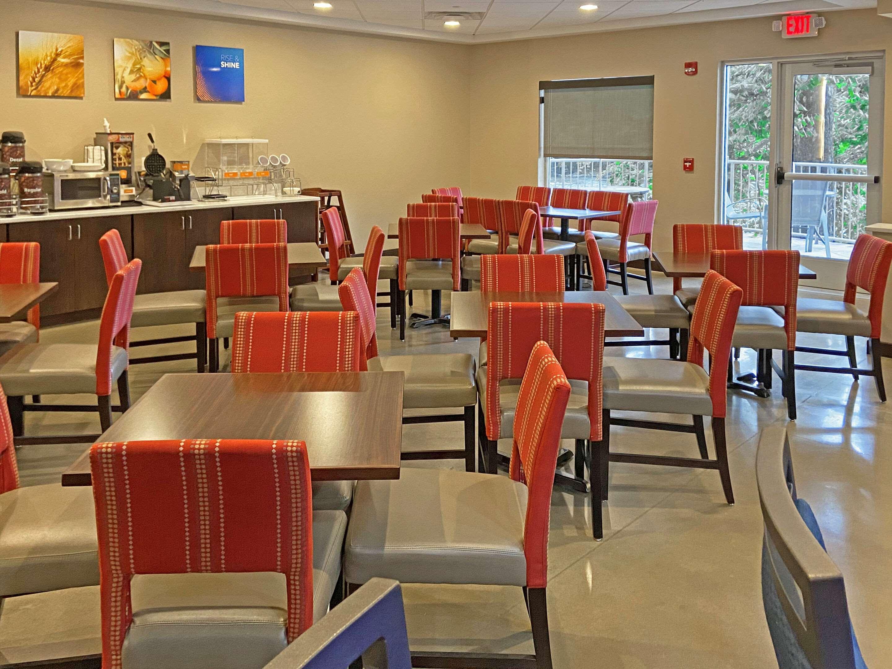 Connellsville Comfort Inn מראה חיצוני תמונה