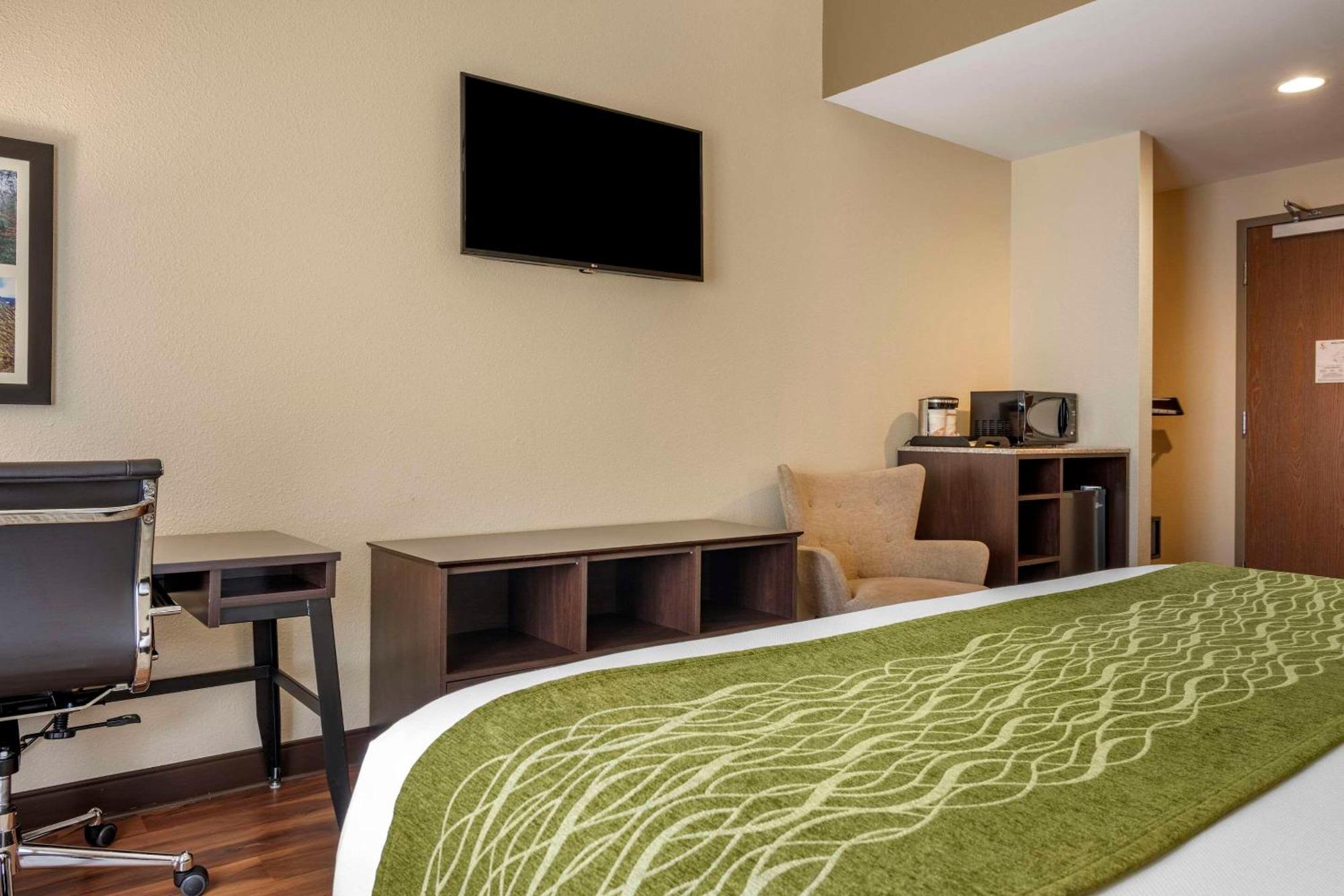 Connellsville Comfort Inn מראה חיצוני תמונה